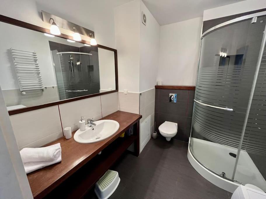 Apartament Hemingwaya Jelenia Gora Exterior photo